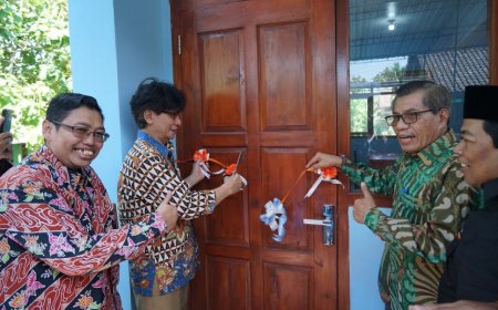 Rektor UMY: Handphone Wujud Penjajahan Informasi