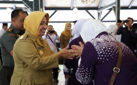 Bupati Purworejo Melepas 658 Jamaah Calon Haji