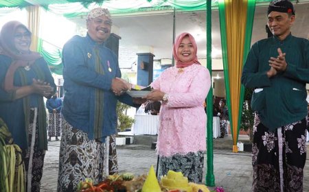 Hadiri Hari Jadi Kalurahan Umbulharjo Cangkringan, Kustini Mengaku Senang