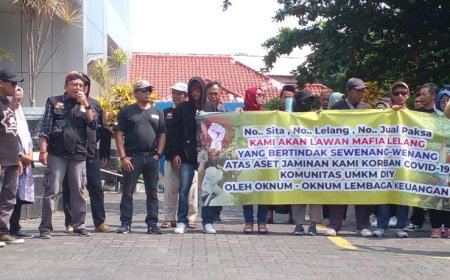 Aset Dilelang, Komunitas UMKM Unjuk Rasa di Bank