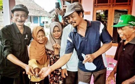 Komunitas Tani Dwi Manunggal Belajar Budidaya Lebah Klanceng dan Tanaman Pangan