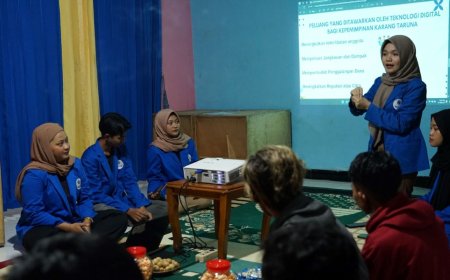 Mahasiswa UMBY Mengajar Karang Taruna Cara Promosi Potensi Dusun
