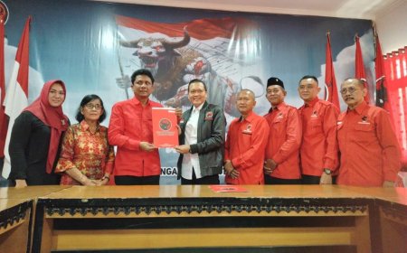 Secara Mengejutkan Ketua DPRD Sleman Haris Sugiharta Mendaftar Pilkada