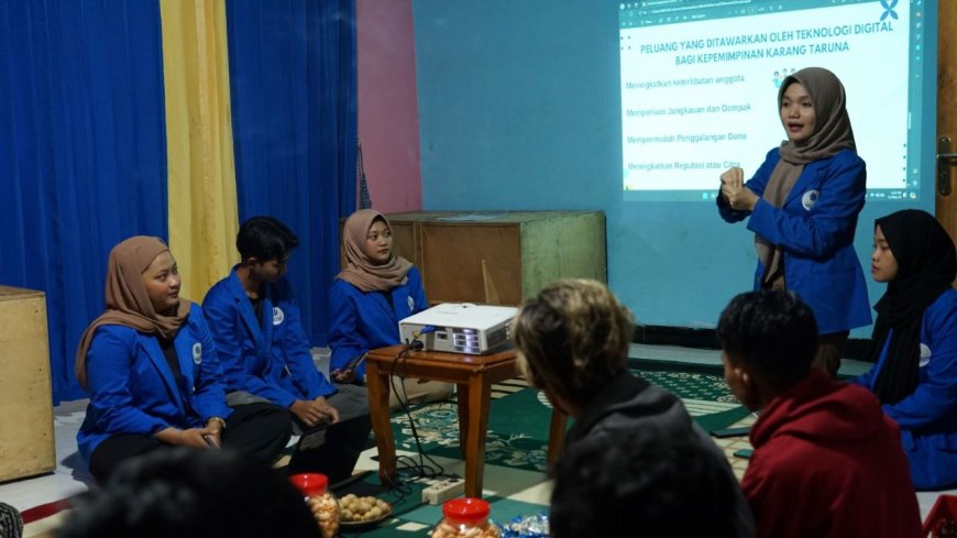 Mahasiswa UMBY Mengajar Karang Taruna Cara Promosi Potensi Dusun