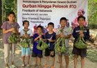 Kreasi Warga Bantul, Distribusi Daging Kurban Pakai Anyaman Daun Kelapa