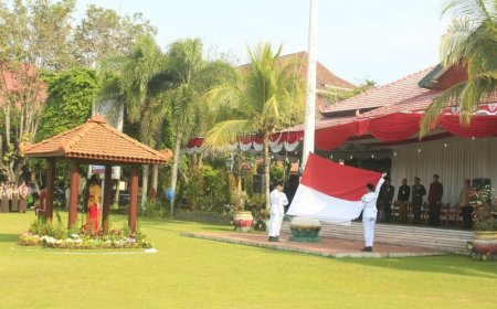 Bupati Klaten Memimpin Upacara Hari Lahir Pancasila