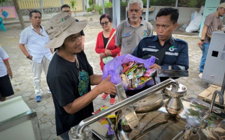 Sampah Plastik Diolah Jadi BBM untuk Bus Trans Jogja