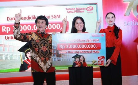 SGM Salurkan Bantuan Dana Pendidikan Bagi 70 Anak Indonesia