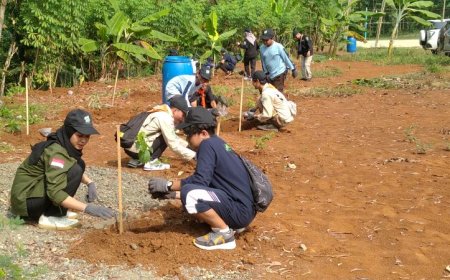 Trees 4 Trees Tanam 1.000 Pohon di Sekitar Waduk Sempor
