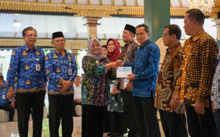 Anggota Korpri Purnatugas Peroleh Tali Asih