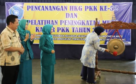 Bupati Purworejo Yuli Hastuti Mencanangkan Hari Kesatuan Gerak PKK