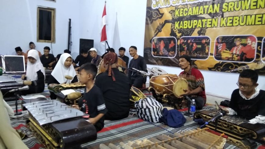 Grup Musik Religi Jamjaneng Kebumen Pentas Rutin