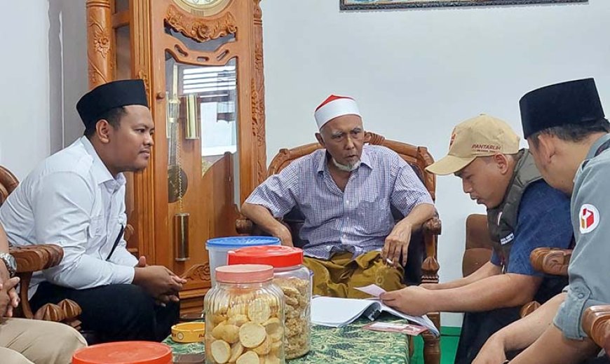 Bupati Purworejo dan Ketua DPRD Purworejo Mendapatkan Kesempatan Pertama Coklit