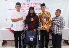 Danang Serahkan Kursi Roda di Rumah Dinas Wakil Bupati Sleman