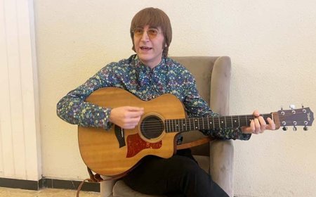 Momentum Lagu Lawas The Mercys dan Koes Plus Mendunia Bersama Javier “Lennon” Parisi