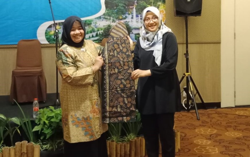 Dua Bupati Perempuan Saling Memuji Peran Media