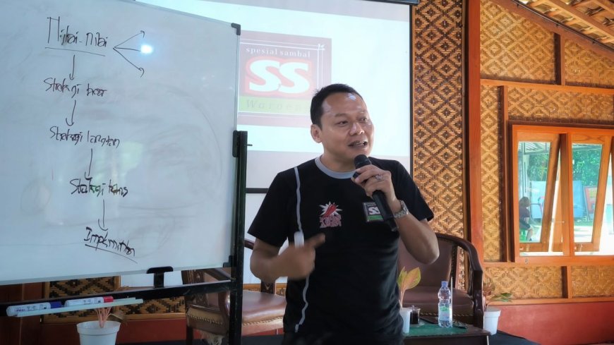 Waroeng SS Meraih Sukses karena Melawan Arus Bisnis Mainstream