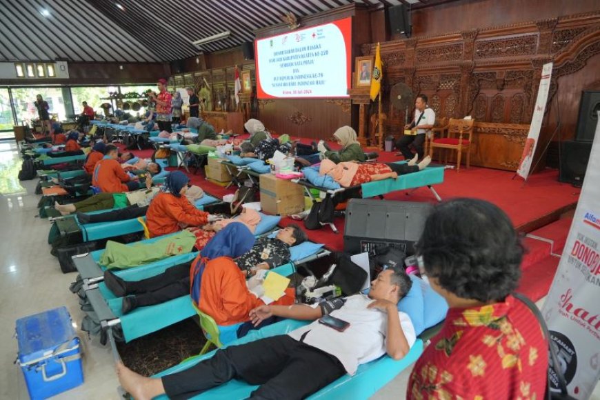 Ratusan Warga Mengikuti Donor Darah Hari Jadi ke-220 Klaten