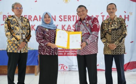 Pemkab Sleman Menerima 204 Sertifikat Hak Milik Kasultanan