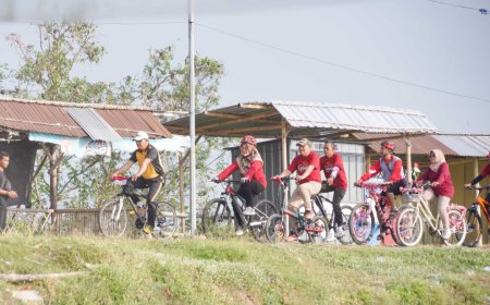 Asyiknya Bersepeda Mengelilingi Kawasan Wisata Rawa Jombor