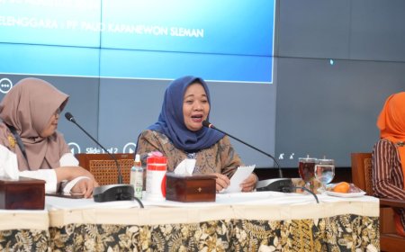 Bupati Kustini Dukung Peningkatan Kapasitas Tenaga Pendidik