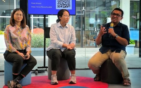 UGM Gelar Dialog Mencari Solusi Paradoks Pembangunan
