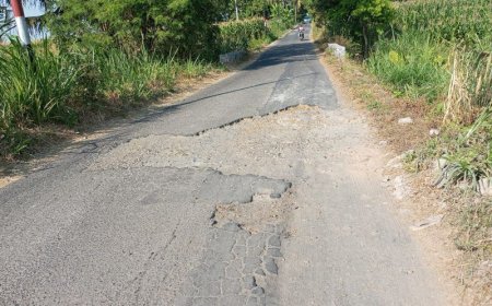 Jalan Lingkar Utara Jatinom Klaten Belum Diperbaiki