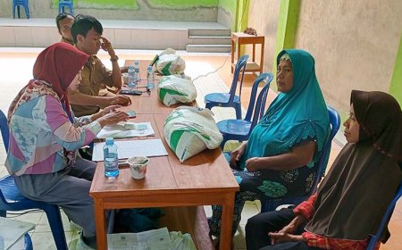 364 KPM di Desa Jemawan Jatinom Menerima Bantuan Pangan Beras 
