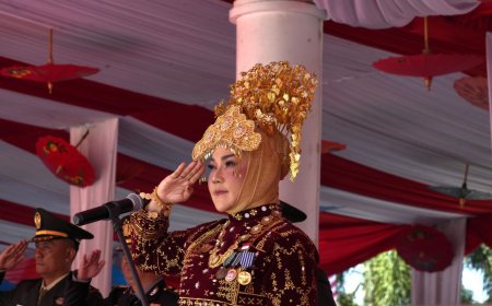 Peserta Upacara HUT ke-79 Kemerdekaan RI di Alun-alun Klaten Berpakaian Adat