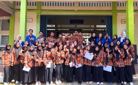 Dosen UMBY Beri Bimbingan Penalaran Matematis di SMA Negeri 1 Pengasih