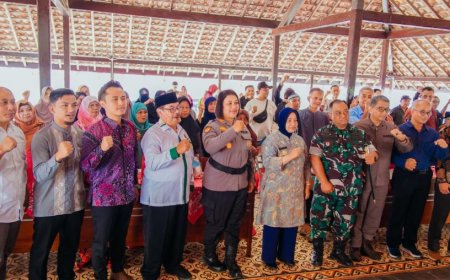 DRW Skincare Bantu Pedagang Pasar Kutoarjo Senilai Rp 100 Juta