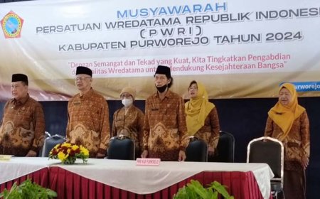 Sudah Lansia, Para Pensiunan Ini Masih Aktif di Organisasi