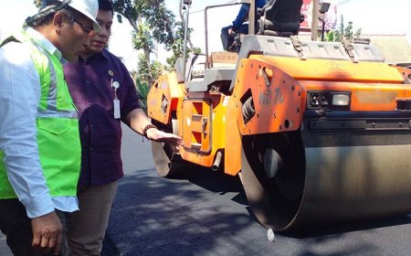 Ruas Jalan Jejeran Mulai Diperbaiki