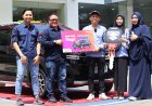 Kado Manis Dari Undi-Undi Hepi, Pemuda Desa Ini Terima Mobil Setelah Enam Tahun Gunakan Telkomsel