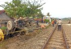 Truk Molen Ditabrak Kereta Api di Sedayu, KAI Rugi Rp 2 Miliar