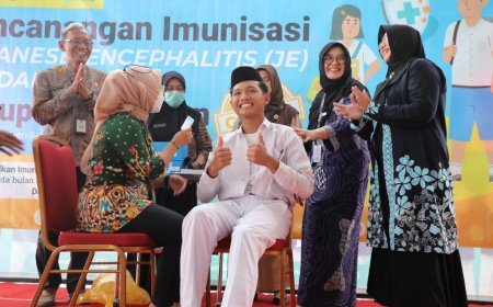 Pemkab Sleman Launching Imunisasi JE di Ponpes Pandanaran