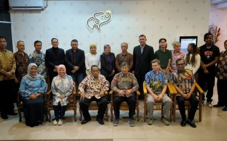Stipram Tuan Rumah Delegasi Internasional Program New Colombo Plan