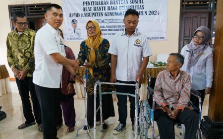 Ribuan Warga Gunungkidul Penyandang Disabilitas Peroleh Bansos Alat Bantu