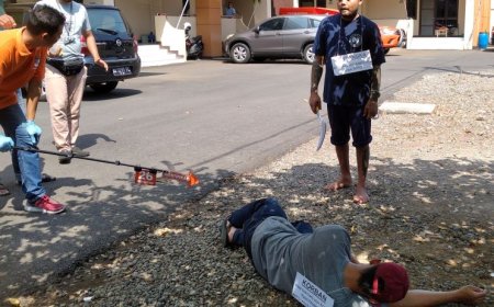 Polres Purworejo Gelar Rekonstruksi Pembunuhan di Jogoboyo, Korban Lari kemudian Ambruk