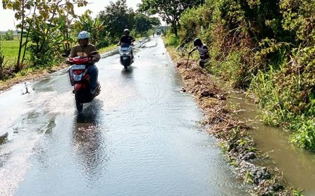 Diguyur Hujan, Jalan Tegalgondo-Sidowayah Banjir