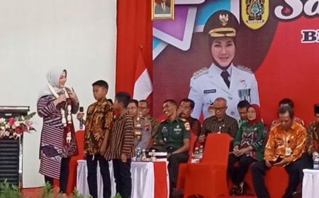 Bupati Klaten Meresmikan Gedung Serbaguna Desa Gombang
