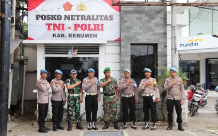 Polres Kebumen Mendirikan Posko Netralitas TNI - Polri