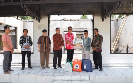 Warga Margoagung Sleman Korban Kebakaran Terima Bantuan