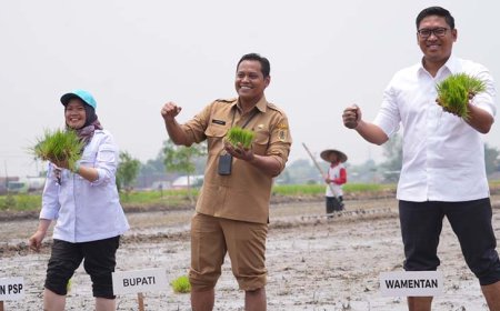 Wakil Menteri Pertanian Bilang Petani Jangan Kesusahan 