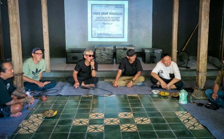 Hip Hop, Nafas Baru Teater Berbahasa Jawa di Yogyakarta