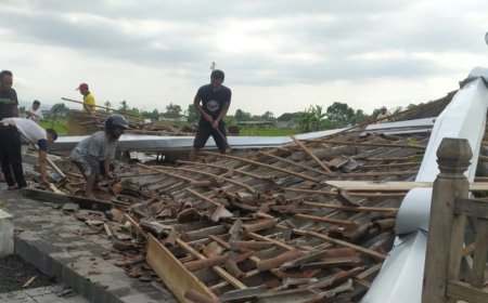 Pemkab Sleman Bantu Rehabilitasi Rumah Rusak Akibat Angin Kencang