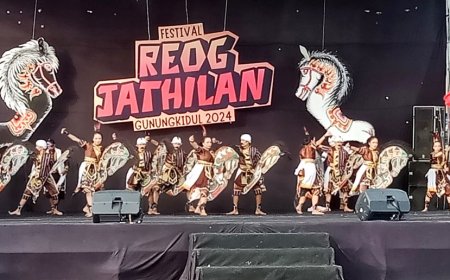 Reog dan Jathilan Kini Diminati Anak Muda