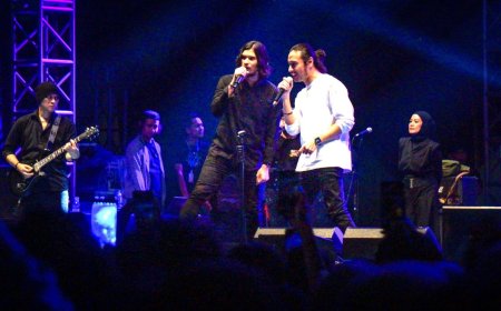Dewa 19 Beri Kejutan "More Than Words" di Konser Cinta Istimewa