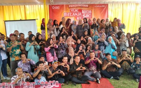 Pemilik Toko SRC di Kebumen Peroleh Pendampingan Digitalisasi Bisnis
