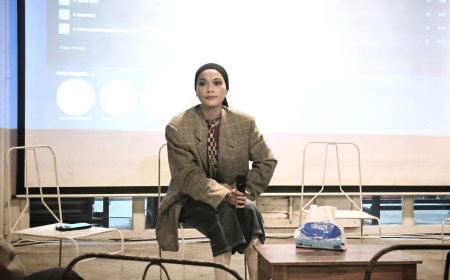 Penyanyi Mitty Zasia Menuangkan Kegelisahan Perantau Perempuan